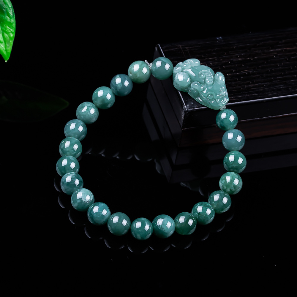 Natural Burmese Jadeite Pixiu  - огляд і ціна Bracelets