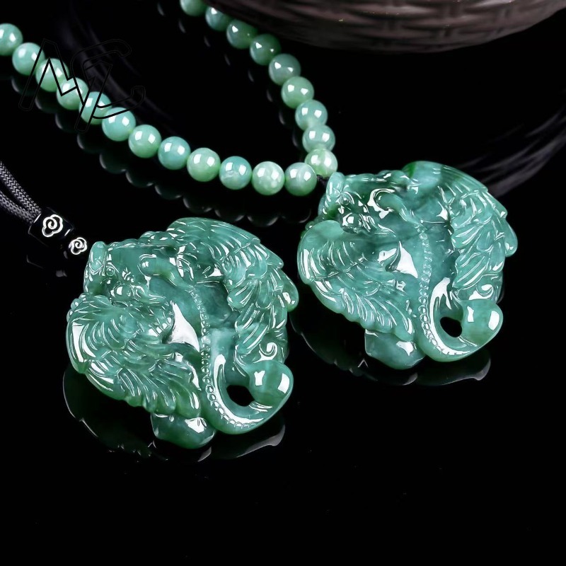 Natural Real Emerald Blue Wate - огляд і ціна Necklaces