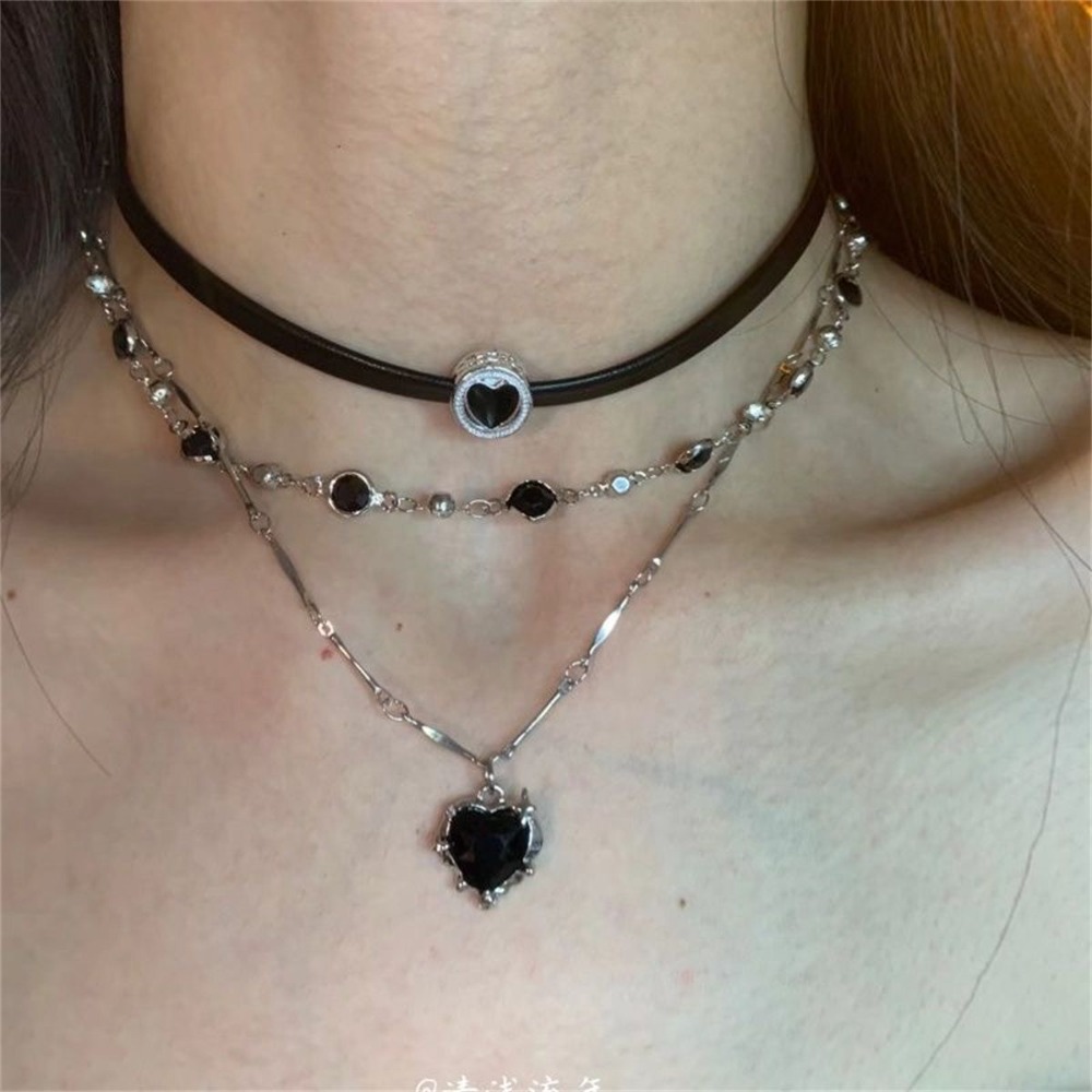 Y2K Gothic Love Heart Pendant  - огляд і ціна Layered Pendant Necklace Aesthetic